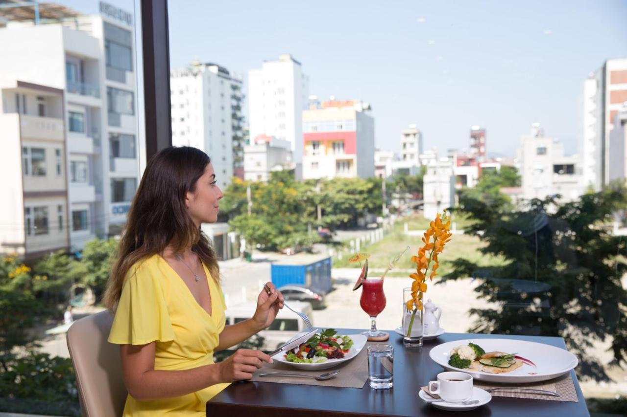 Golden Line Hotel Danang Da Nang Exterior foto
