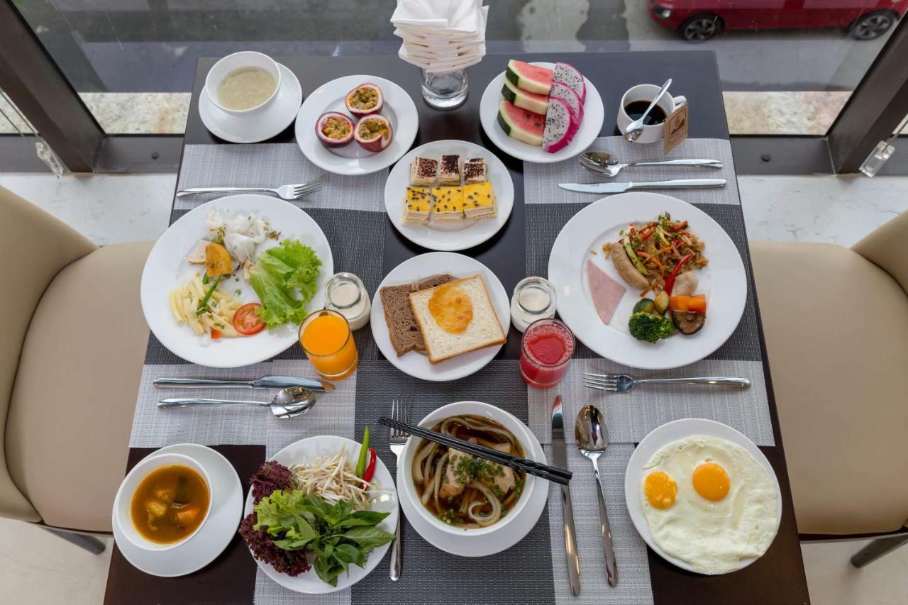Golden Line Hotel Danang Da Nang Exterior foto
